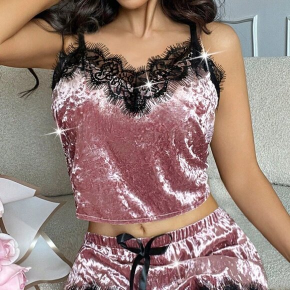 Dusty Pink Sexy Women's Elegant Lace & Velvet Sleepwear Set With V-Neck Camisole - Picture 6 of 7